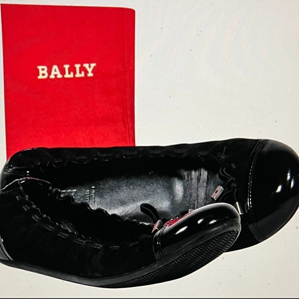Bally - Black Suede Flats W/ Patent Leather Trim Sz 10